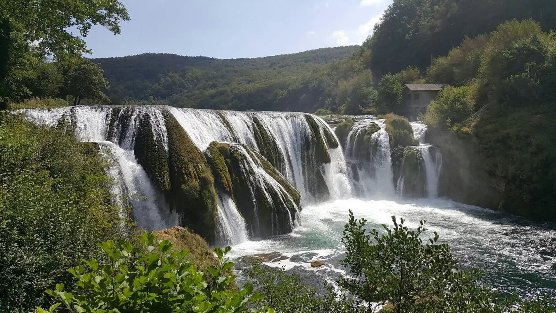 Štrbački buk - vodopad na rijeci Uni